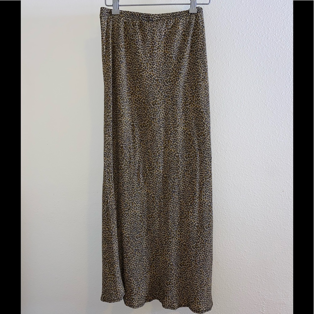 Vintage leopard print midi skirt